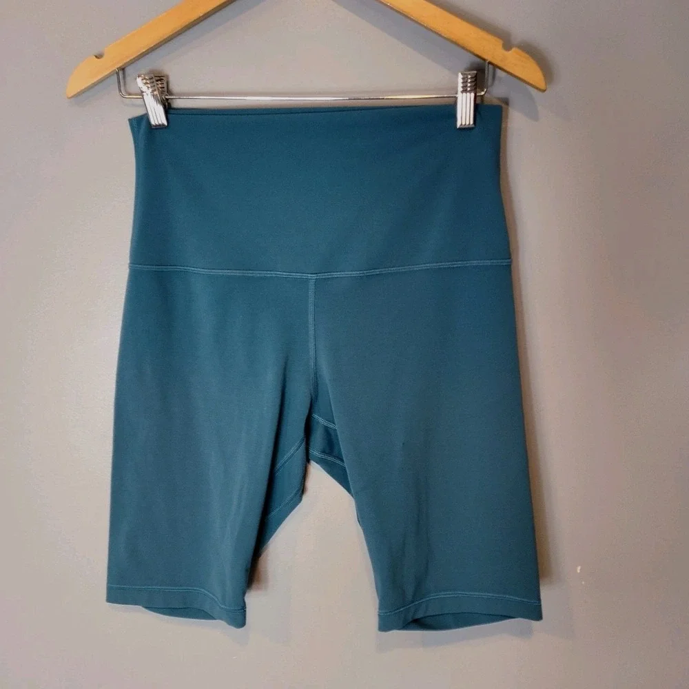 Lululemon Align High-Rise Short 10